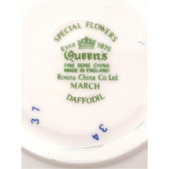 VNTG Queen’s March Daffodil Saucer White Fine Bone China Yellow Floral Dainty - Picture 4 of 15